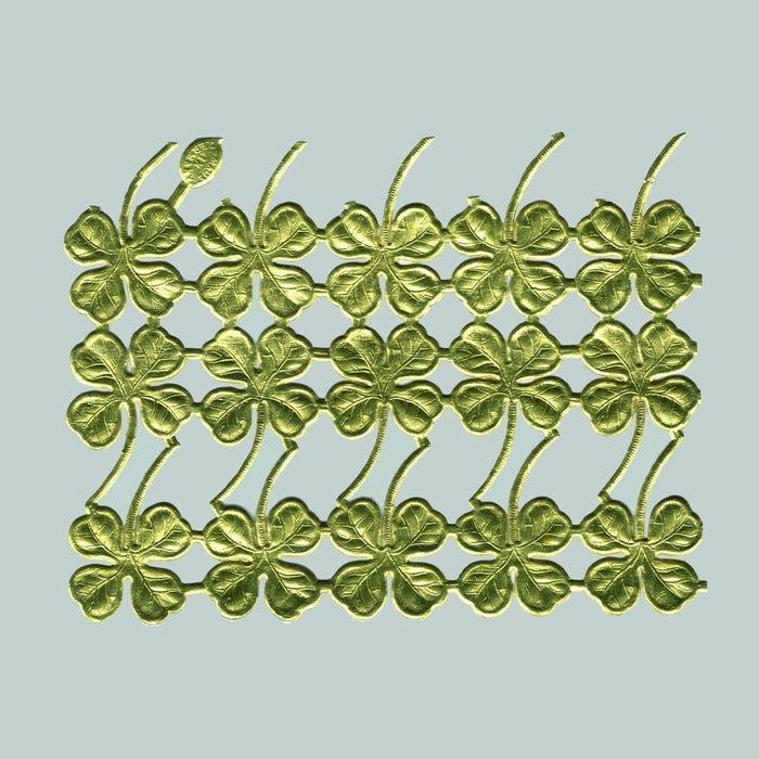 Clover (Dresden Ornament)