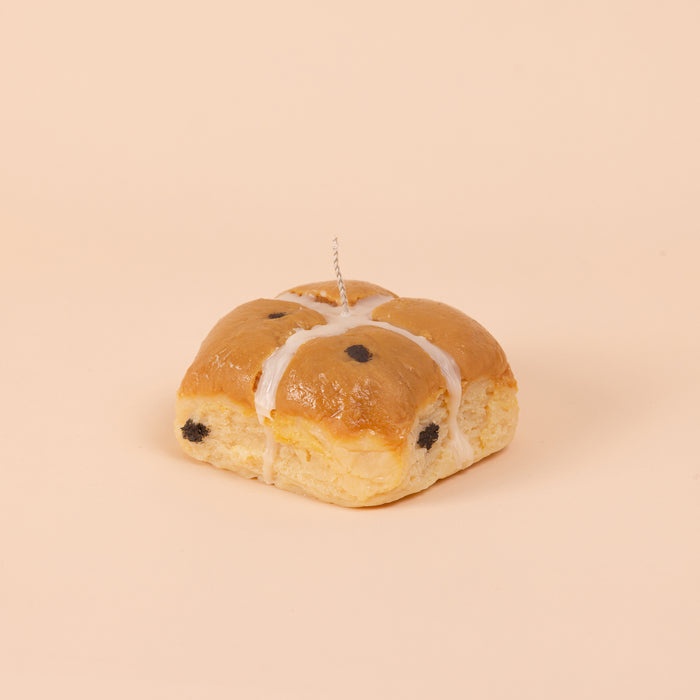 Hot Cross Bun Candle