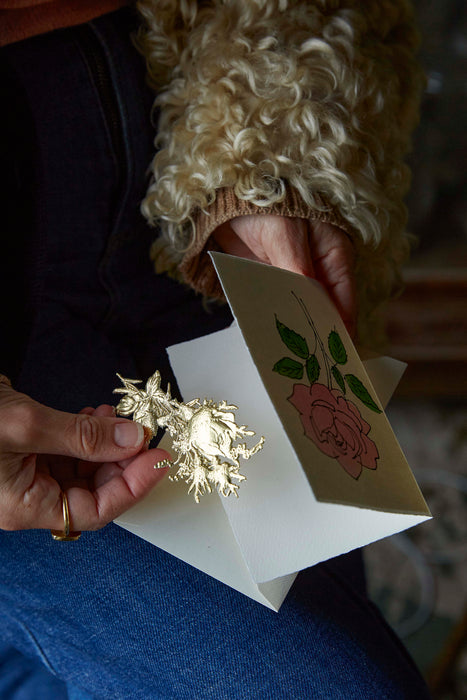 Roses (Dresden Ornament)